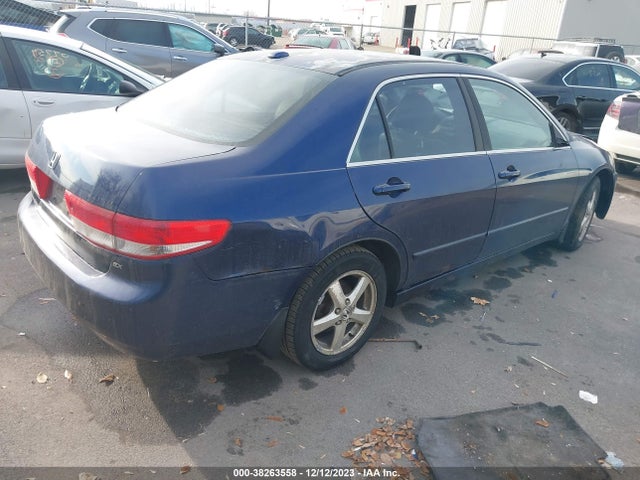 2004 HONDA ACCORD 2.4 EX VIN: JHMCM56864C017643