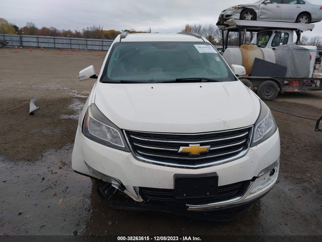 Chevrolet Traverse 2lt 2015 1GNKRHKD5FJ214537 Image 12