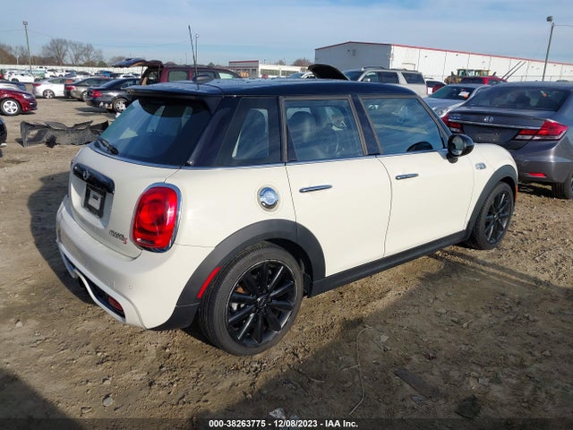 2015 MINI HARDTOP WMWXU3C52F2B62463 Photo 3