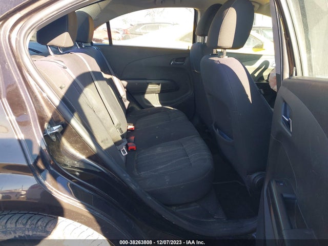 Chevrolet Sonic Lt Auto 2015 1G1JC5SH4F4163885 Image 8