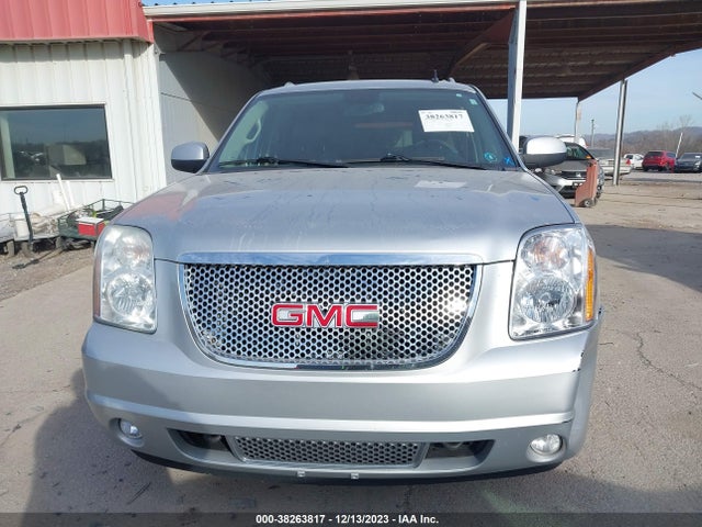 2012 GMC YUKON XL 1500 DENALI VIN: 1GKS2MEF5CR179258