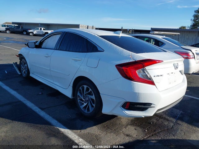 Honda CIVIC EX 2018 2HGFC2F76JH542106 Image 3