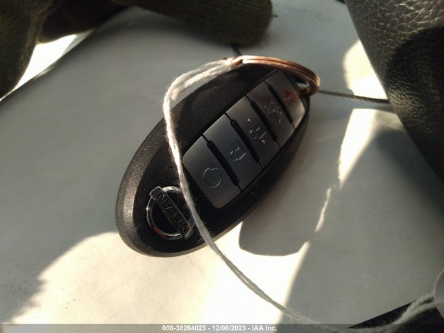 Nissan ROGUE SV 2019 5N1AT2MV2KC720510 Image 11