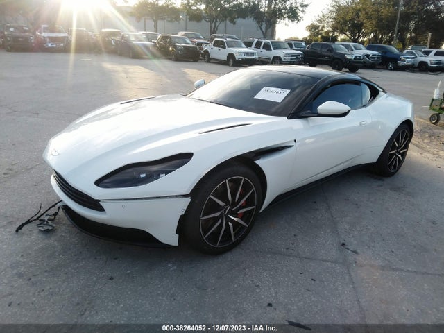 SCFRMFAW7KGL05816 Aston Martin DB11