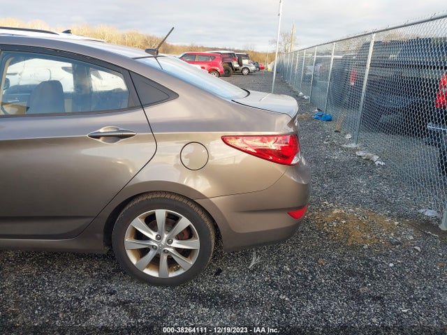 2013 HYUNDAI ACCENT GLS VIN: KMHCU4AE1DU463553