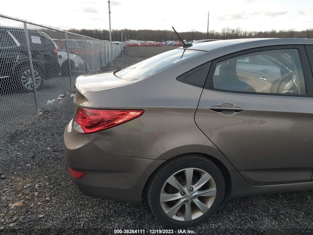 2013 HYUNDAI ACCENT GLS VIN: KMHCU4AE1DU463553
