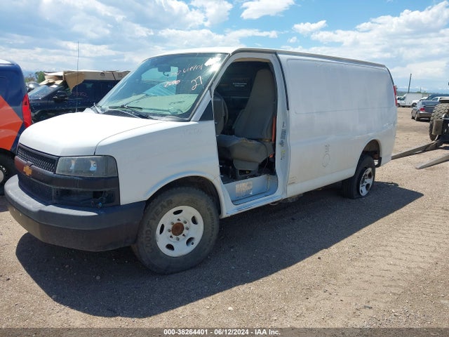 Chevrolet Express 2500 Work Van 2019 1GCWGAF17K1373268 Image 2