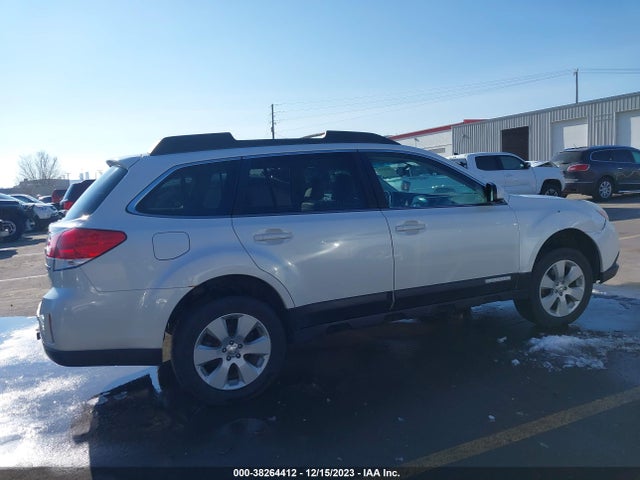 2010 SUBARU OUTBACK 2.5I LIMITED VIN: 4S4BRBJC9A3329374