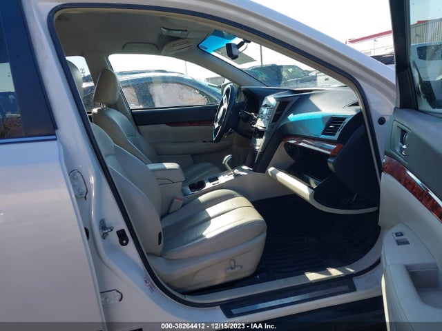 2010 SUBARU OUTBACK 2.5I LIMITED VIN: 4S4BRBJC9A3329374