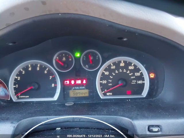 2005 HYUNDAI SANTA FE GLS VIN: KM8SC13D15U872526
