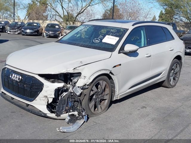 WA1AAAGE7NB019630 Audi E-tron Premium Quattro