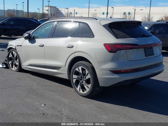 WA1AAAGE7NB019630 Audi E-tron Premium Quattro