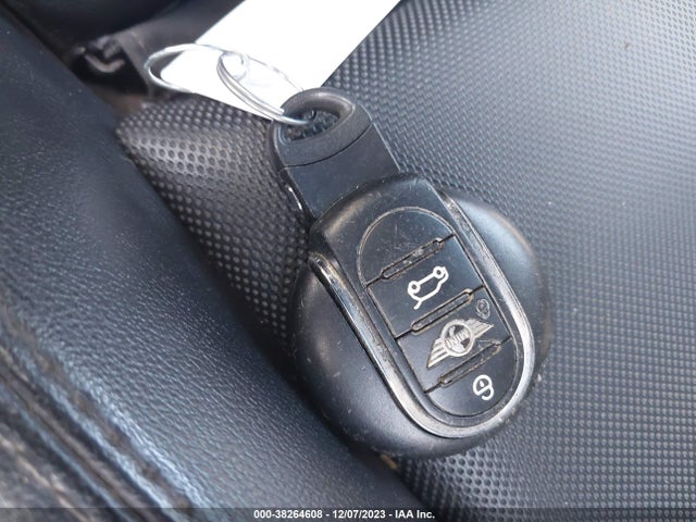 2016 MINI HARDTOP WMWXP5C50GT739809 Photo 10