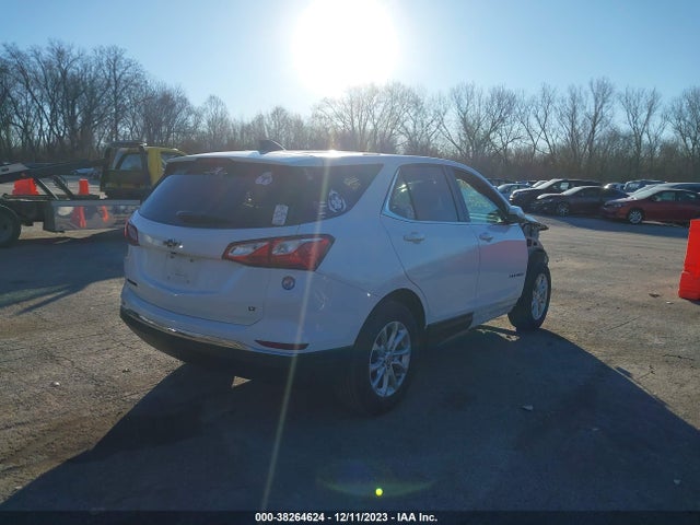 Chevrolet EQUINOX LT 2018 2GNAXJEV8J6320550 Image 4