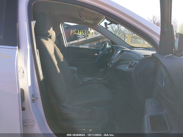 Chevrolet EQUINOX LT 2018 2GNAXJEV8J6320550 Image 5