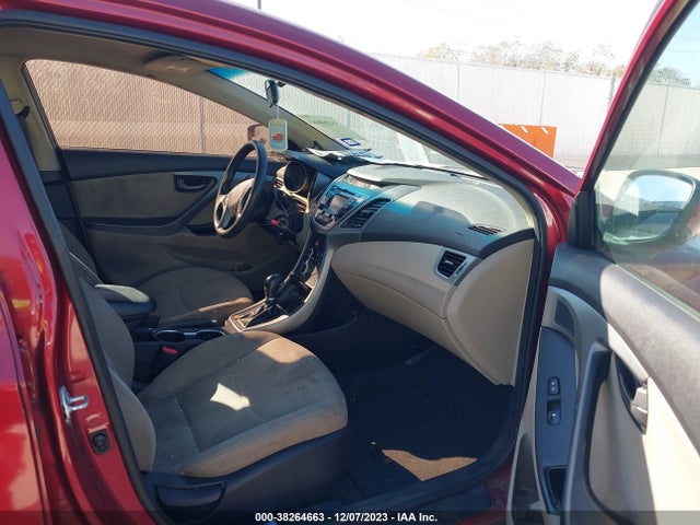 2016 HYUNDAI ELANTRA SE VIN: 5NPDH4AE6GH722209