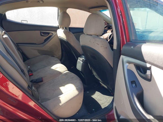 2016 HYUNDAI ELANTRA SE VIN: 5NPDH4AE6GH722209