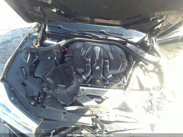 WBA7F0C56HGM21421 BMW 750i