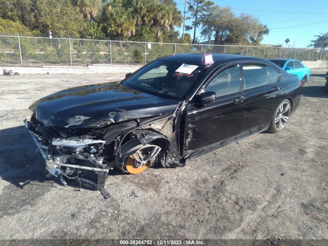 WBA7F0C56HGM21421 BMW 750i