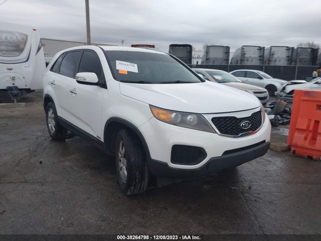 2011 KIA SORENTO LX V6 VIN: 5XYKTDA27BG145993