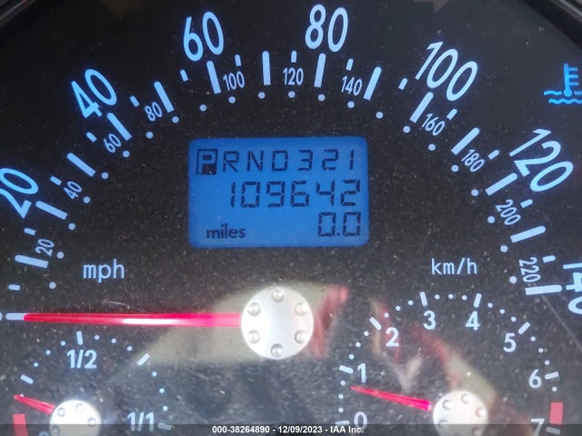 2004 VOLKSWAGEN NEW BEETLE GLS 2.0L VIN: 3VWCK31CX4M416915