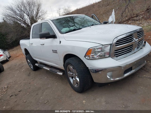2017 1C6RR7LG2HS529553 main image