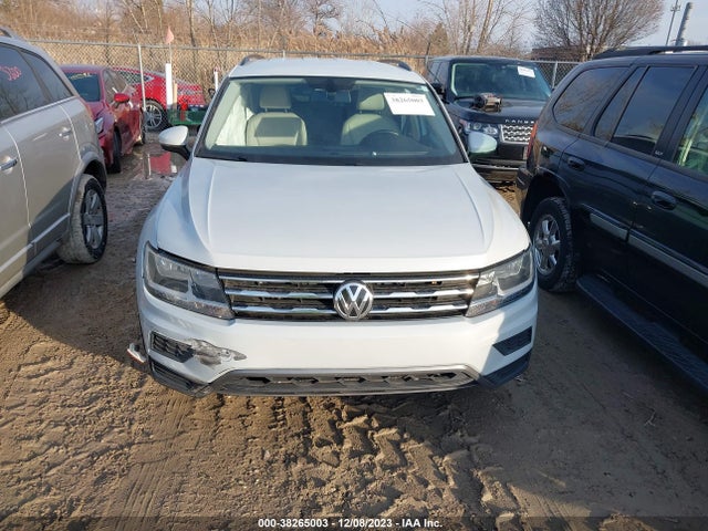 2018 VOLKSWAGEN TIGUAN 2.0T SE/2.0T SEL VIN: 3VV2B7AX2JM181710