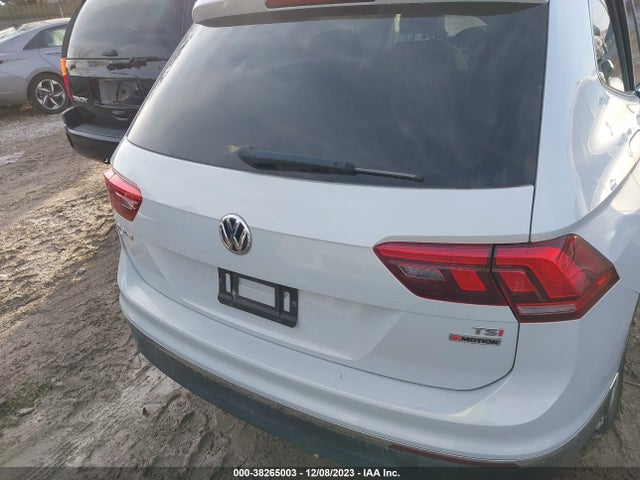2018 VOLKSWAGEN TIGUAN 2.0T SE/2.0T SEL VIN: 3VV2B7AX2JM181710