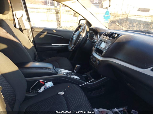 Dodge JOURNEY SE 2017 3C4PDCAB5HT683848 Image 5