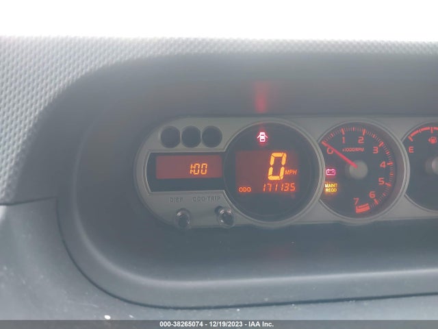 2010 SCION XB VIN: JTLZE4FE3A1103464