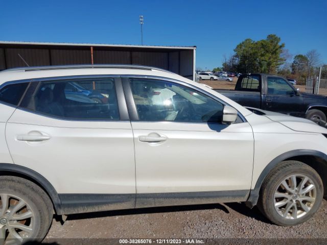 JN1BJ1CV6LW551055 Nissan Rogue Sport Sv Fwd Xtronic Cvt