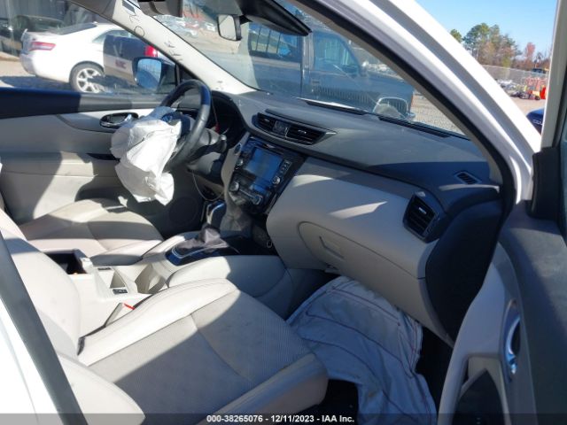 JN1BJ1CV6LW551055 Nissan Rogue Sport Sv Fwd Xtronic Cvt