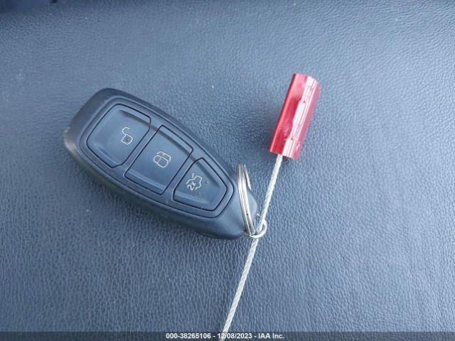 3FADP4FJXFM110909 Ford Fiesta Titanium