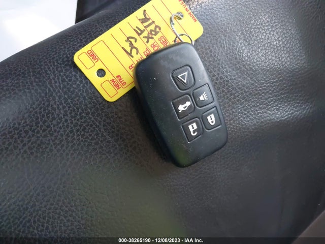 2015 JAGUAR XF SAJWA0FS8FPU67636 Photo 10