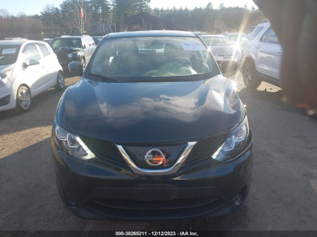 JN1BJ1CR6KW345400 Nissan Rogue Sport S