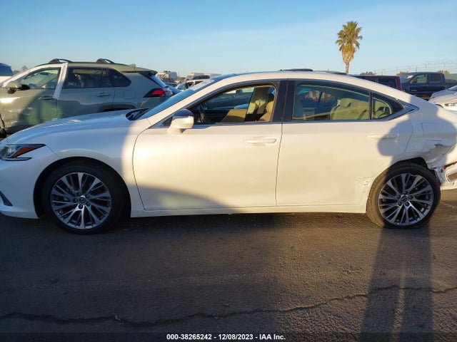 2021 LEXUS ES 350 VIN: 58ADZ1B11MU088434