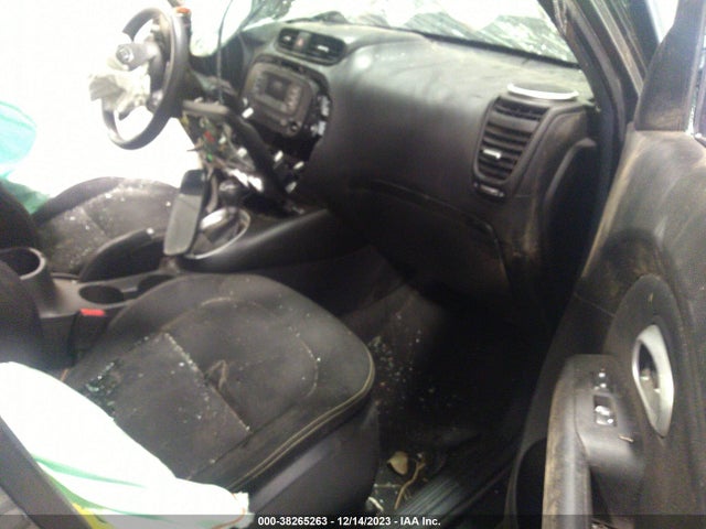KIA SOUL + 2014 KNDJP3A59E7077136 Image 5