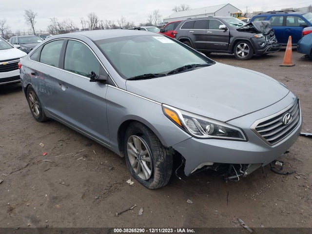 2015 HYUNDAI SONATA SE VIN: 5NPE24AF9FH253856