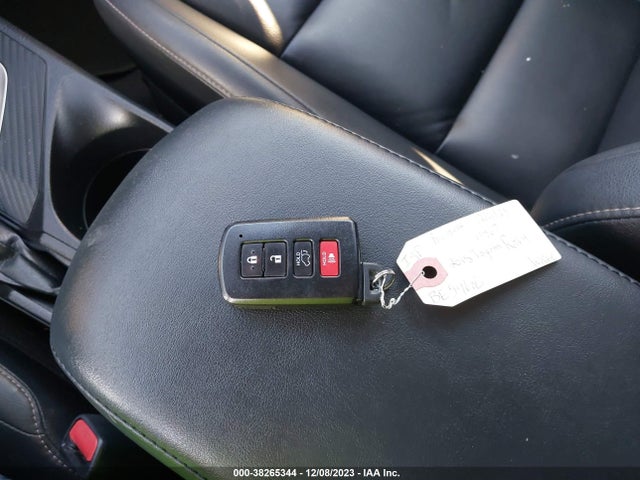 Toyota Rav4 Limited 2015 JTMDFREV2FJ042763 Image 11