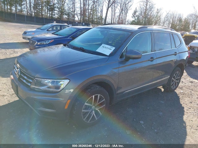 3VV2B7AX9LM052365 Volkswagen Tiguan 2.0t Se/2.0t Se R-line Black/2.0t Sel