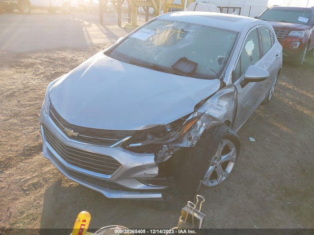 Chevrolet Cruze Premier Auto 2017 3G1BF6SMXHS566528 Image 2