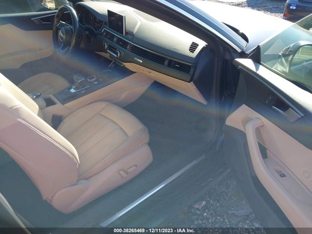 WAUPNAF52JA002561 Audi A5 2.0t Premium