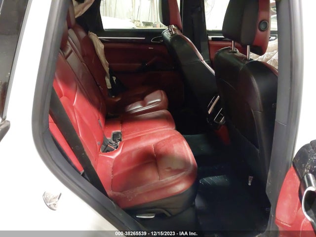 2016 PORSCHE CAYENNE WP1AB2A23GLA92738 Photo 7