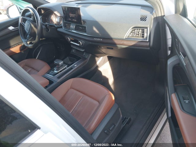 WA1AAAFY2M2030965 Audi Q5 Premium 45 Tfsi Quattro S Tronic