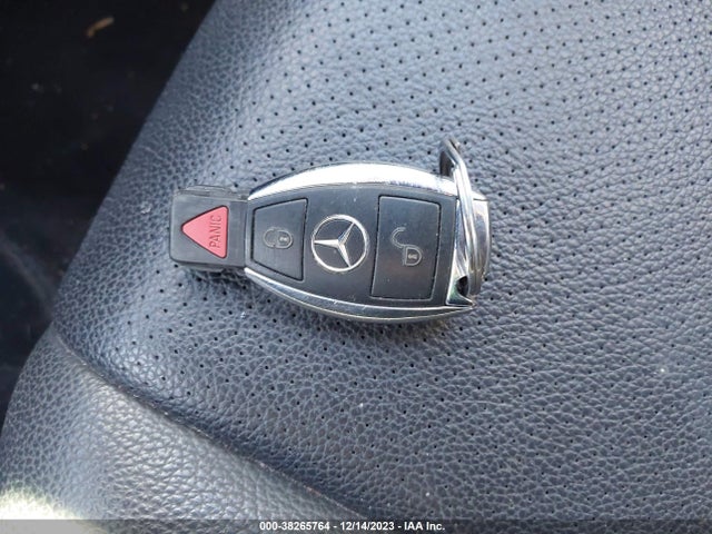 2012 MERCEDES-BENZ GLK 350 4MATIC VIN: WDCGG8HB8CF851330