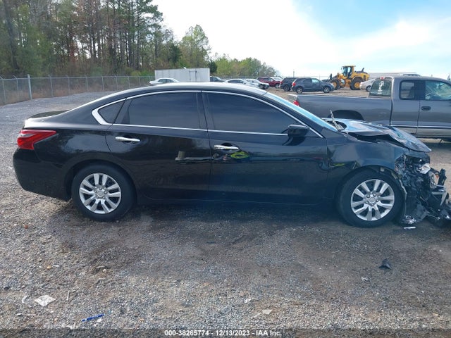 Nissan Altima 2.5 S 2018 1N4AL3AP7JC272592 Image 12