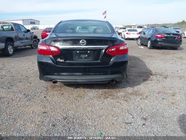 Nissan Altima 2.5 S 2018 1N4AL3AP7JC272592 Image 15