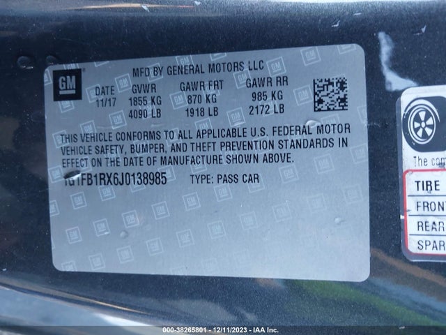 Chevrolet Camaro 1lt 2018 1G1FB1RX6J0138985 Image 9