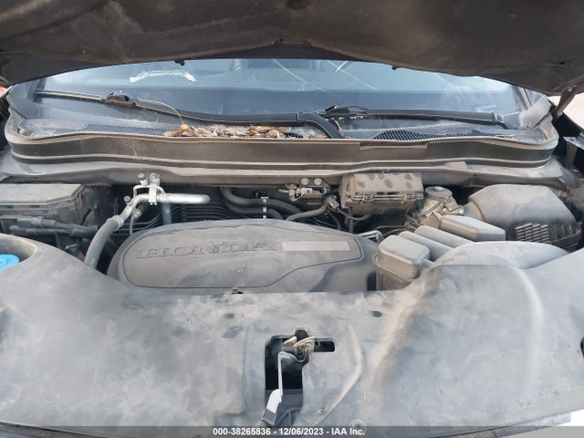 Honda Pilot Touring 2016 5FNYF6H93GB081983 Image 10
