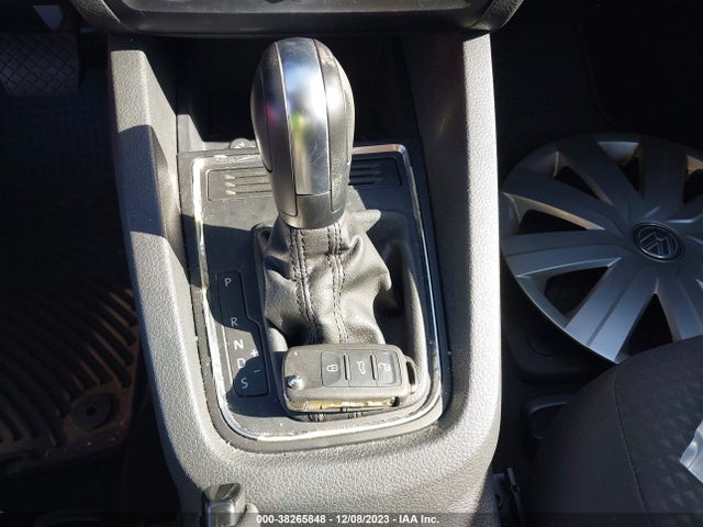 3VW267AJ7GM413352 Volkswagen Jetta 1.4t S